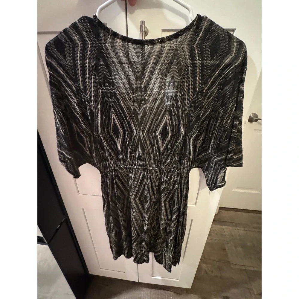 Vitamin A Metallic Geometric Knit Swim Cover Up Dress Black Gold V-Neck Kimono S